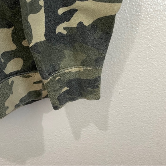 Active Ride Shop Camo Hoodie Jacket Size XL - Picture 8 of 8